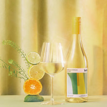 Load image into Gallery viewer, Surely Non-Alcoholic Blanc