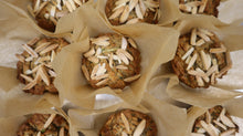 Load image into Gallery viewer, Smart Moms Organic Zucchini Banana Muffin