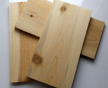 Load image into Gallery viewer, Flame Grilling Products Inc Northern White Cedar Rectangle Grilling Planks (6"x18" 30 Count)