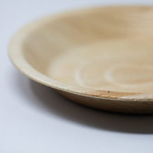 Load image into Gallery viewer, 8-inch Round Palm Leaf Plate, 300 Count