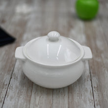 Load image into Gallery viewer, Wilmax Porcelain White Baking Pot 21 Oz | 620 Ml