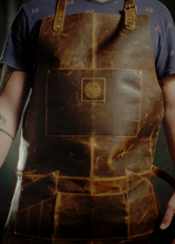 Load image into Gallery viewer, Vintage Gentlemen Full Grain Buffalo Leather Apron
