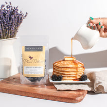 Load image into Gallery viewer, Plum Deluxe Tea Breakfast in Bed Black Tea (Blackberry - Hazelnut)