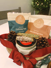 Load image into Gallery viewer, Us Two Tea The Classic: Oolong Tea and BaoZhong Tea