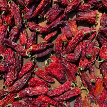 Load image into Gallery viewer, Jalapenos drying