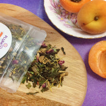 Load image into Gallery viewer, Plum Deluxe Tea Lavender Daydream White Tea (Mango - Peach - Floral)