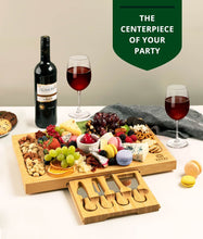 Load image into Gallery viewer, Royal Craft Wood Cheese board with knives