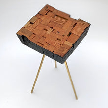 Load image into Gallery viewer, Formr Assemblage side table