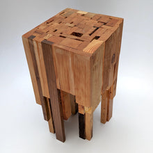 Load image into Gallery viewer, Formr Assemblage side table