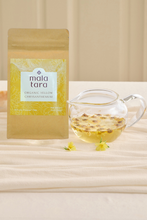 Load image into Gallery viewer, Mala Tara Daily Essential Glow Gift Basket