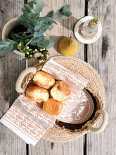 Load image into Gallery viewer, KORISSA Bread Warmer & Basket Gift Set with Tea Towel - Bird Oval