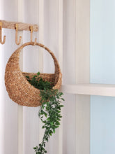 Load image into Gallery viewer, KORISSA Savar Hanging Planter