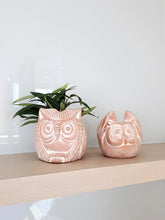 Load image into Gallery viewer, KORISSA Terracotta Pot - Horned Owl