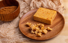 Load image into Gallery viewer, Keystone Cheese Tandoori Gouda