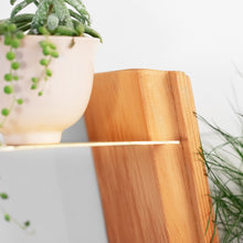 Load image into Gallery viewer, Formr Wallflower plant shelf