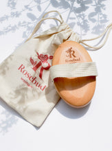 Load image into Gallery viewer, Rosebud Woman The Perfect Skin Brush