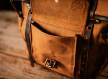 Load image into Gallery viewer, Vintage Gentlemen The “Jackson” Backpack