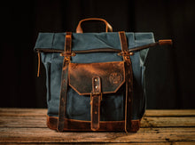 Load image into Gallery viewer, Vintage Gentlemen The “Jackson” Backpack
