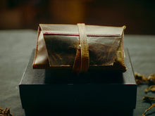 Load image into Gallery viewer, Vintage Gentlemen “The Chesterton” Leather Pipe Roll
