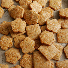 Load image into Gallery viewer, Burlap & Barrel Golden Crystal Turbinado Sugar