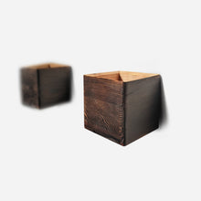 Load image into Gallery viewer, Formr Diamond self-watering, wall-mounted planter