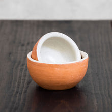 Load image into Gallery viewer, Wool+Clay Terracota & White Nested Clay Ramikens