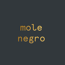 Load image into Gallery viewer, Xilli Mole Negro Case - 12 Jars x 10 oz