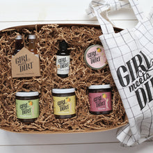 Load image into Gallery viewer, Girl Meets Dirt - Girl Meets Dirt Island Heirloom Sampler - Gift Set | Delivery near me in ... Farm2Me #url#