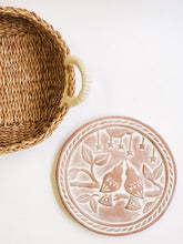 Load image into Gallery viewer, KORISSA - Bread Warmer & Basket - Lovebirds Round by KORISSA - | Delivery near me in ... Farm2Me #url#