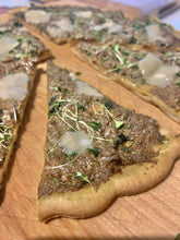Load image into Gallery viewer, Lindsay’s Apothecary - Mushroom - Sauce + Spread | Delivery near me in ... Farm2Me #url#