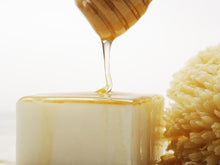 Load image into Gallery viewer, Sister Bees - Honey & Hive Goat's Milk Soap by Sister Bees - Farm2Me - carro-6364833 - -