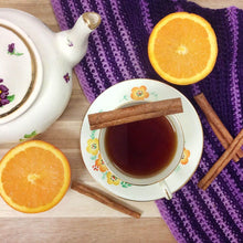 Load image into Gallery viewer, Plum Deluxe Tea Comfort Blend Black Tea (Orange - Cinnamon)
