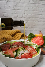 Load image into Gallery viewer, Burroughs Family Farms Organic Extra Virgin Olive Oil Family Blend 2022
