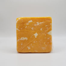 Load image into Gallery viewer, Keystone Cheese Blue Cheese Cheddar
