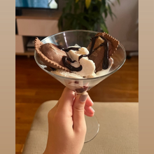 Load image into Gallery viewer, PastaZerts Chocolate Strawberry Cheesecake Ravioli Box- 1 box x 12 pieces
