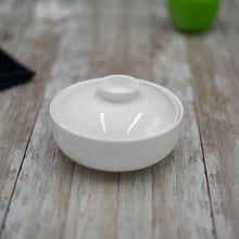 Load image into Gallery viewer, Wilmax Porcelain Set Of 6 White Soup Cup With Lid 5&quot; inch | 11 Fl Oz
