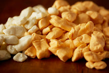 Load image into Gallery viewer, Keystone Cheese Cheese Curds - White Garlic &amp; Dill - 5 LB Bag
