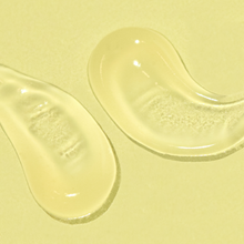 Load image into Gallery viewer, Daily Invisible Gel SPF 40 Sunscreen
