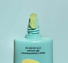 Load image into Gallery viewer, Daily Invisible Gel SPF 40 Sunscreen
