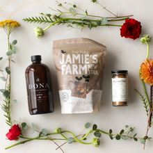 Load image into Gallery viewer, Chai Streusel Granola with Honey
