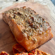 Load image into Gallery viewer, Smoked Salmon with Sundried Tomato Pesto
