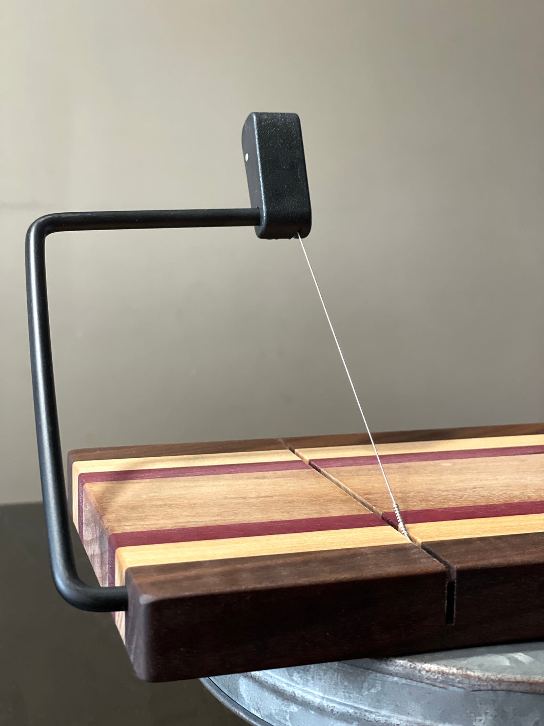 Keystone Cheese Cheese Cutting Board with Slicer