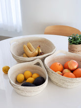 Load image into Gallery viewer, KORISSA Amari Fruit Bowl - Brown
