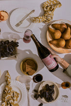 Load image into Gallery viewer, Surely Non-Alcoholic Red Blend
