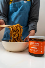 Load image into Gallery viewer, Vuvami Umami Bomb Shiitake Chili Oil Jar - Medium
