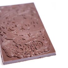 Load image into Gallery viewer, Organic Milk Chocolate Maine Sea Salt Bar

