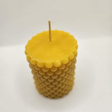 Load image into Gallery viewer, Bubbly Beeswax Candle
