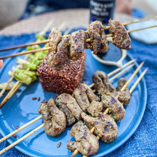 Load image into Gallery viewer, Chef&#39;s Kiss Spicy BBQ Mix Bougie BBQ Gustus Vitae
