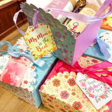 Load image into Gallery viewer, Open Door Tea Floral Gift Box
