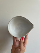 Load image into Gallery viewer, Matcha Bowl by Chihaya Ueda
